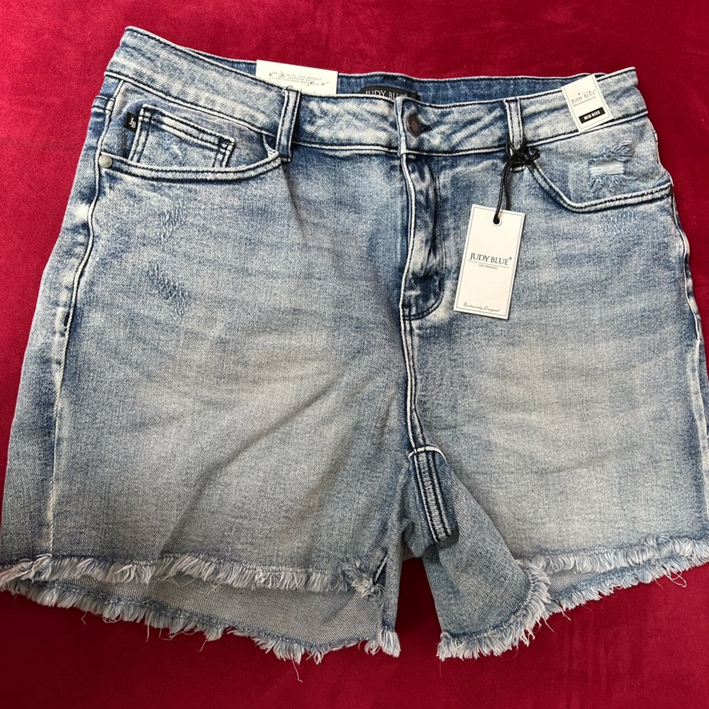 Judy blue shorts. Size 1xl
